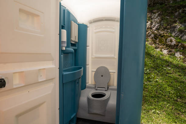Best Portable restroom trailer rental  in Holcom, KS